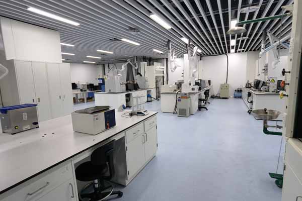 实验室用流化床干燥机由哪些部件组成